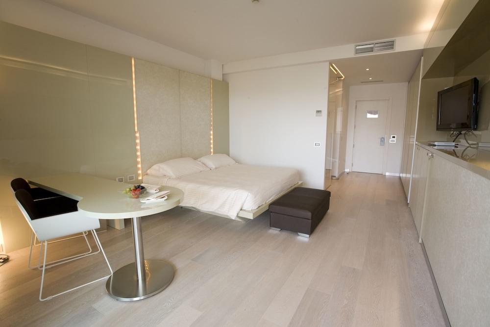 Hotel Premier & Suites - Premier Resort Milano Marittima Ngoại thất bức ảnh