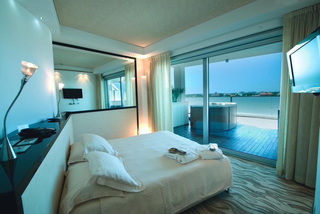 Hotel Premier & Suites - Premier Resort Milano Marittima Ngoại thất bức ảnh